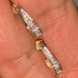 10k gold earrings.
